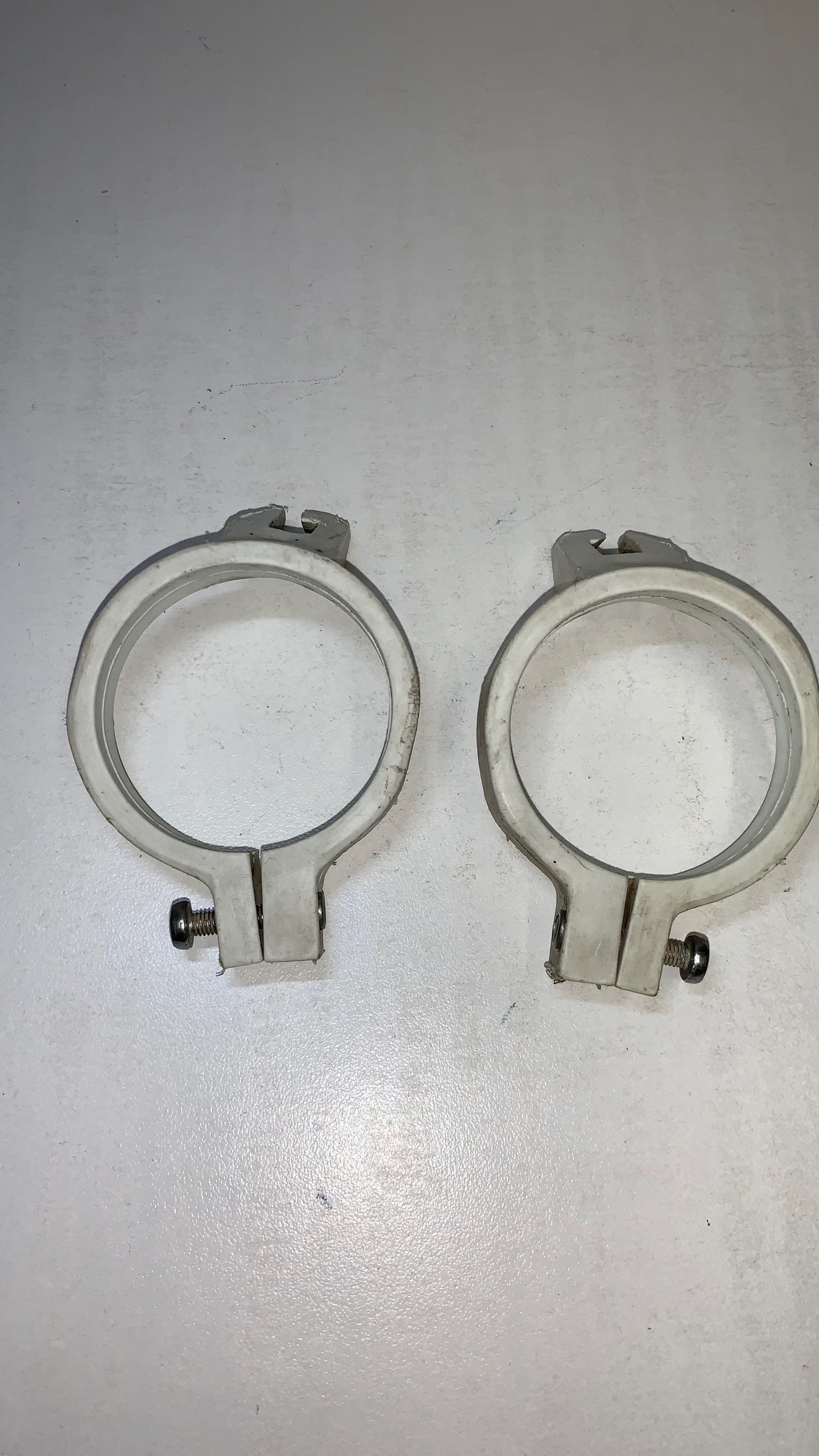Suzuki :guide protection de fourche 125 rm 2002
