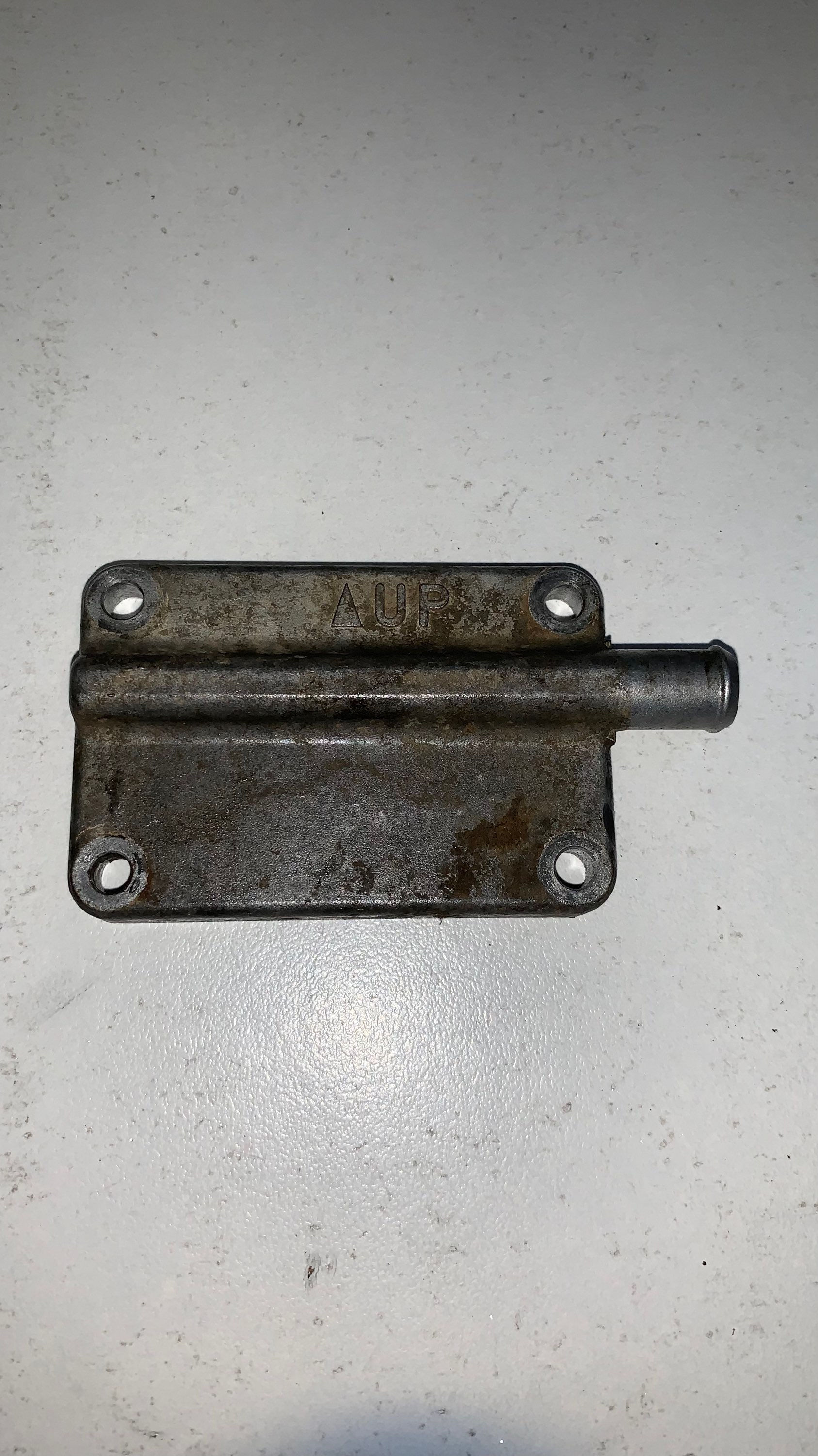 Yamaha :couvercle valve d’échappement 125 yz 05/21