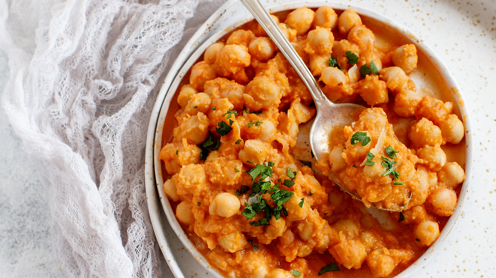 chickpeas in tomato sauce