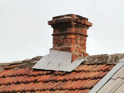 10 Signs Your Chimney Flashing Is Failing