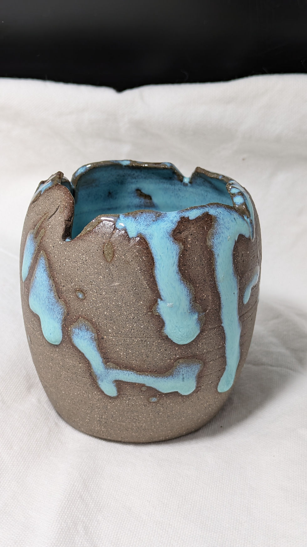 Miniature : Pot/vase déco ou floral en grès marron "grainé", émail turquoise - pièce unique