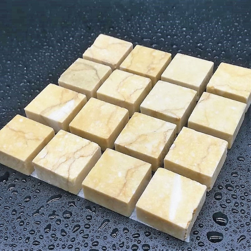 Tessere per mosaico Giallo Atlantide  2x2 kg. 1