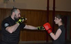 Self defense feminine krav maga sur dijon, en Bourgogne
