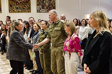 כנס "חוזרים הביתה" רעיית נשיא המדינה אירחה מפגש הערכות נכונה לקראת חזרתם של אנשי המילואים.