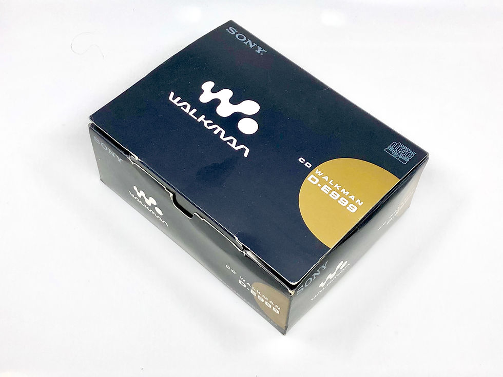 Sony CDウォークマン D-E999 Sony CD Walkman D-E999 Silver Portable CD Player