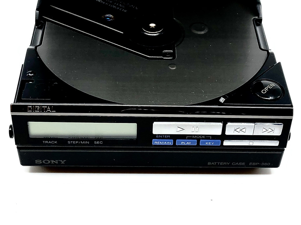 Sony Discman D55 Portable CD Player with Stereo FM