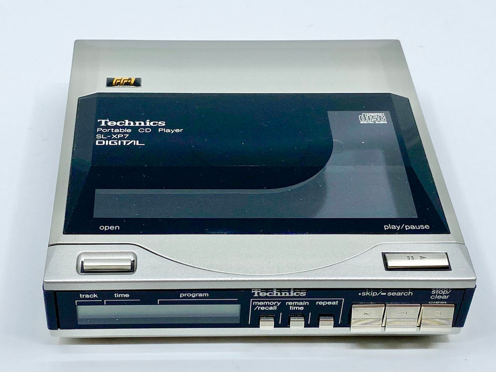 Technics SL-XP7 Portable CD Player