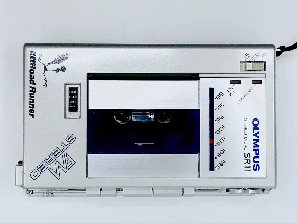 Olympus SR11 Stereo Microcassette Recorder with Radio