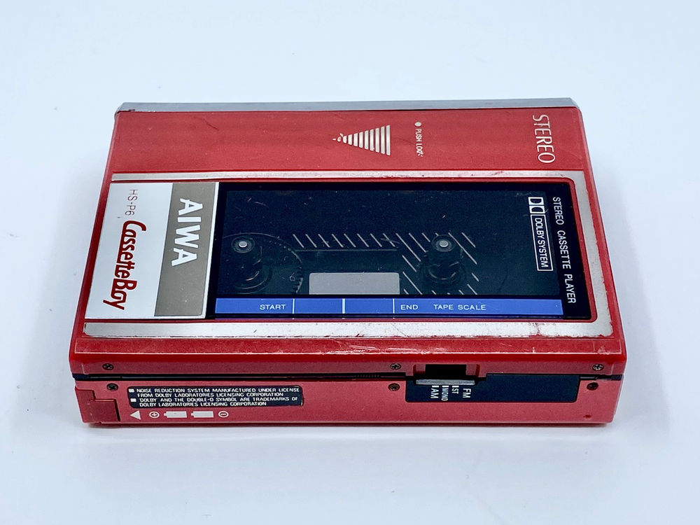 Aiwa CassetteBoy HSP6 Red Portable Cassette Player