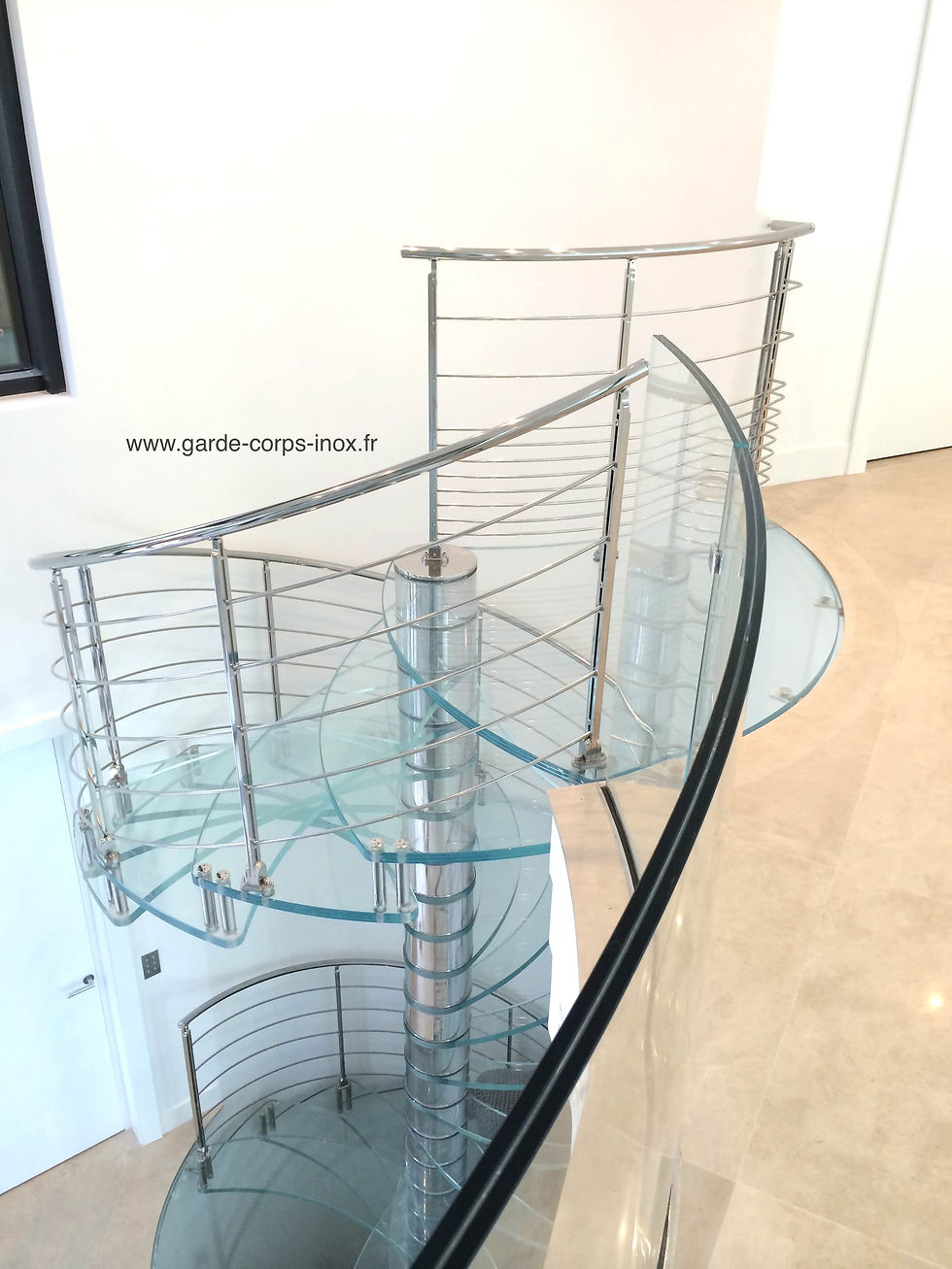 escalier verre 3.jpg