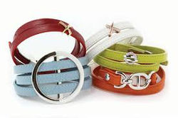 BRACELET MOTIF ARGENT ET CUIR