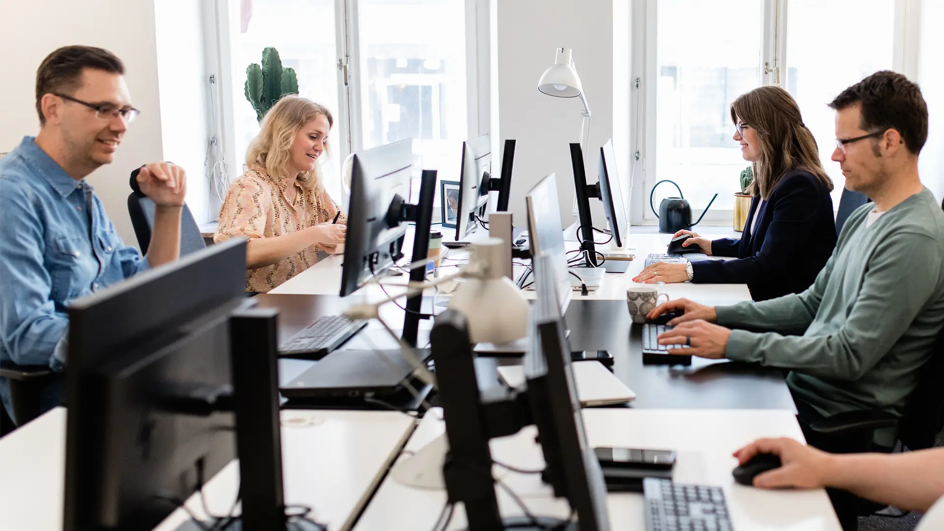 Marknadsavdelning och inhouse service som månadsabonnemang