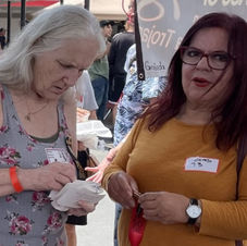 Karen Hoffman, Dolores Lopez