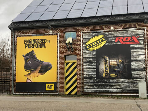 gevel spandoek met frame