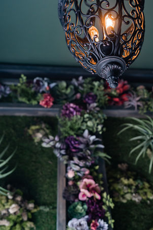 TOCA VEZ FLORAL DETAIL