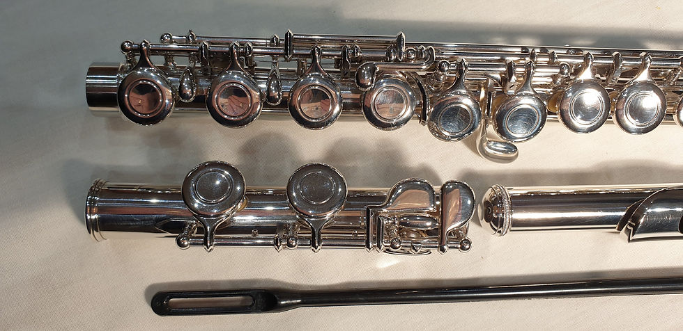 Thumbnail: Yamaha 211UK (211) Flute SILVER - MINT/AS NEW condition
