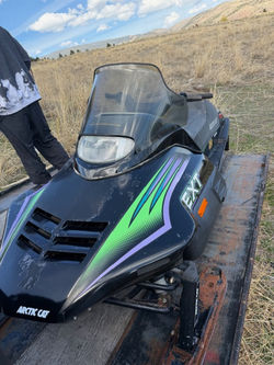 1993 580 Arctic Cat Snowmobile