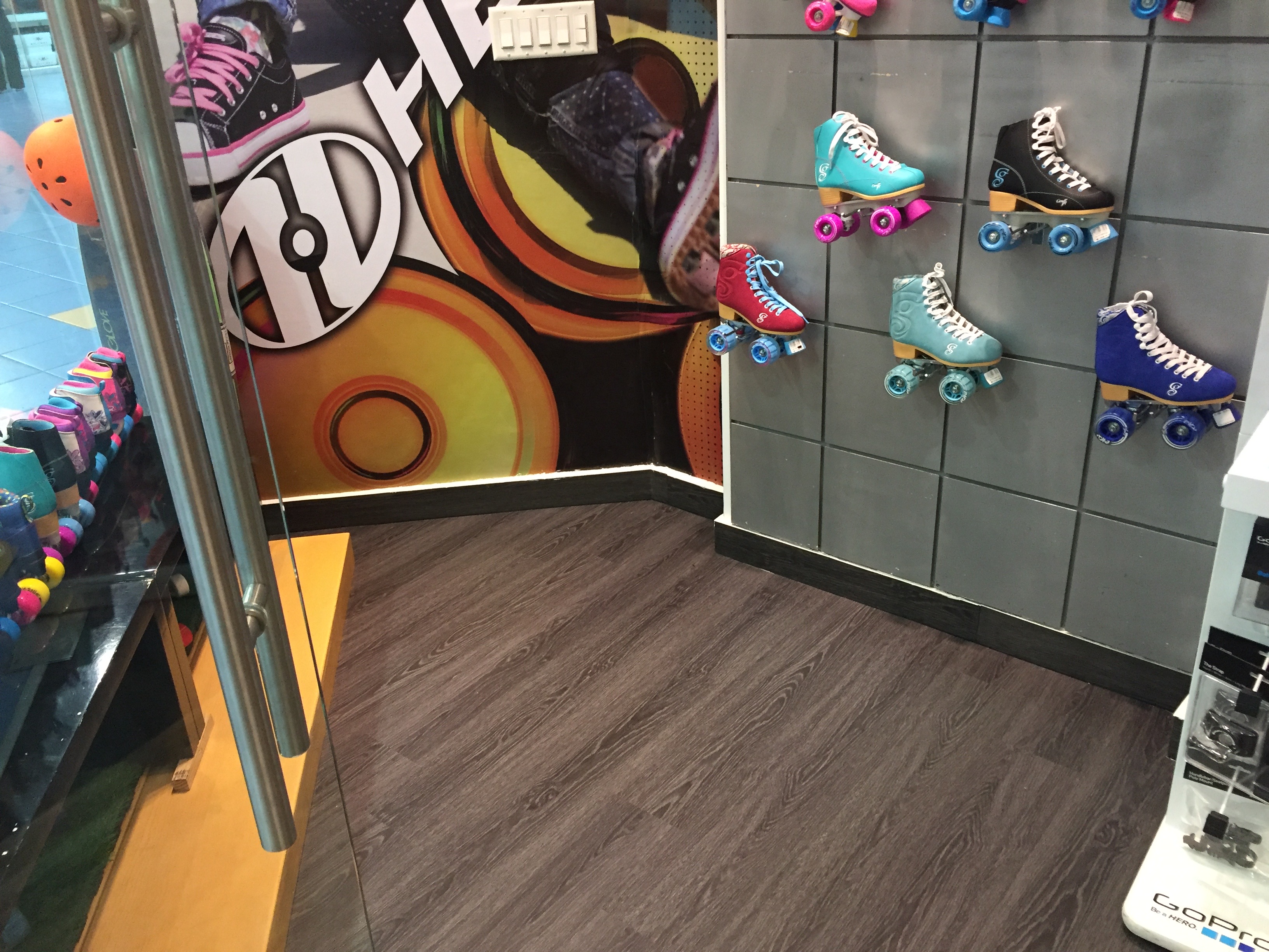Sik Rides Albrook Mall — imagen 6