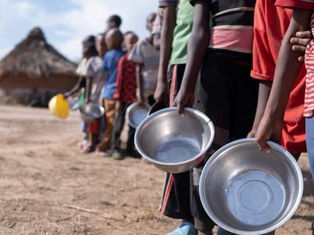 Federal Government has raised an alarm about rising food insecurity, saying that 161 million Nigerians are facing food insecurity.