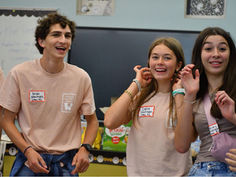 From a School of Strangers to a Community