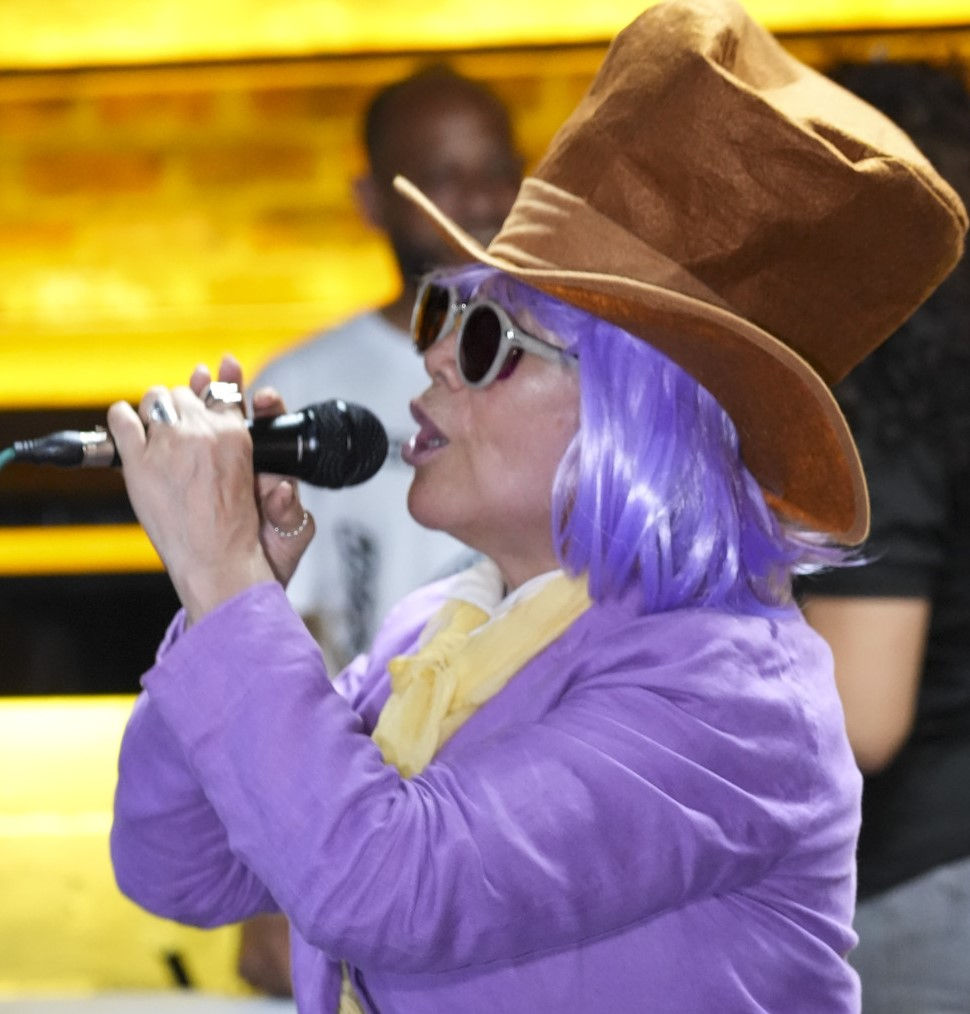 willycanta1.jpg