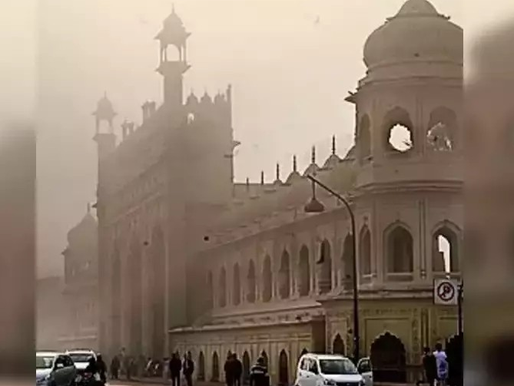 यूपी में मौसम में बदलाव: कोहरा छटेगा, रात की ठंड बढ़ेगी