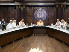 योगी कैबिनेट का बड़ा फैसला: बनेगा "उत्तर प्रदेश आउटसोर्स सेवा निगम", युवाओं को मिलेगा सीधा फायदा
