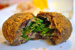 bolinho+feijoada.jpg