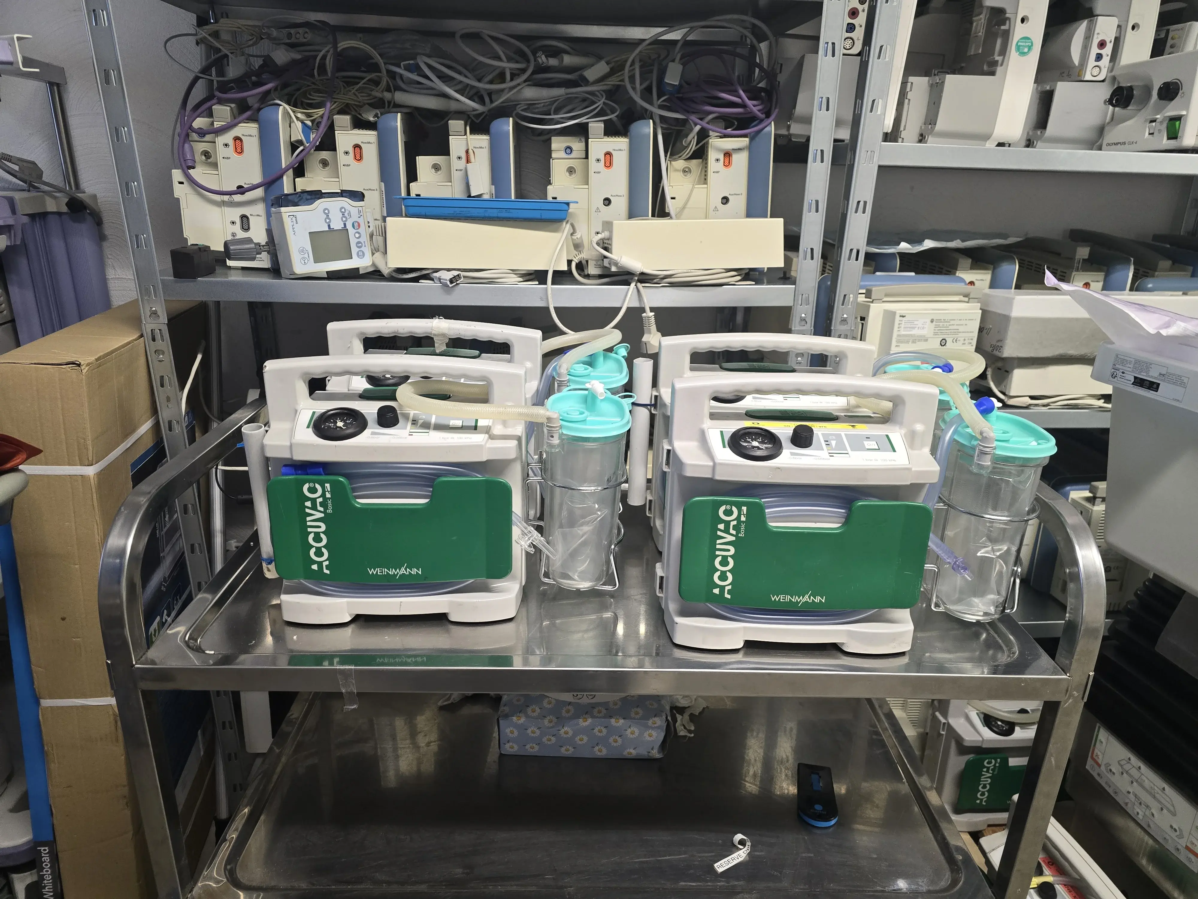 WEINMANN ACCUVAC Basic Absaugpumpe