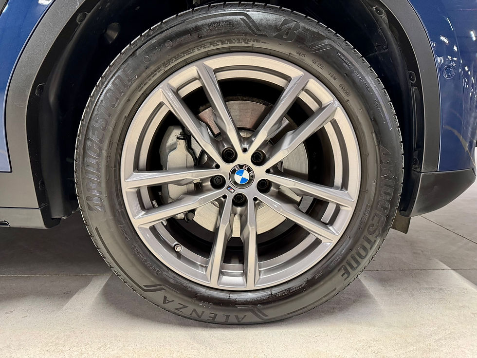 Miniatura: BMW X3 xDrive30e