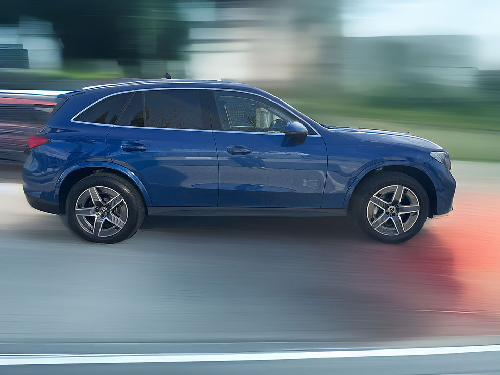 Miniatura: Mercedes-Benz GLC 300 e 4M