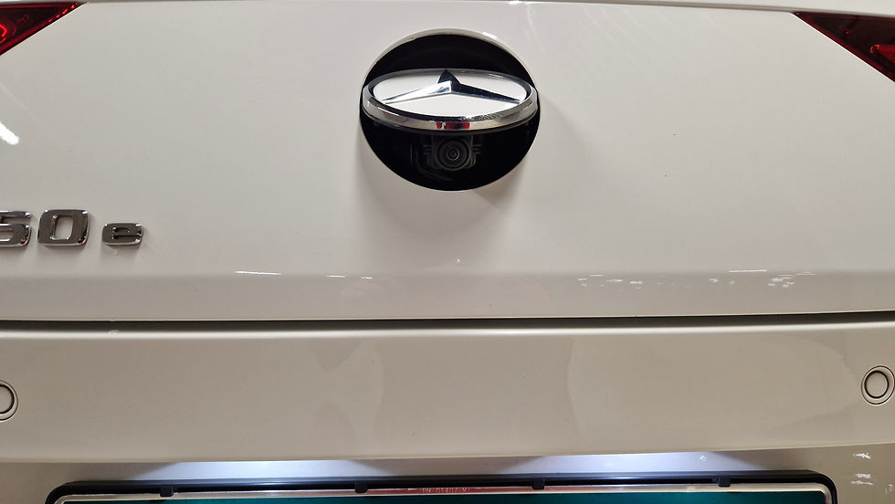 Miniatura: Mercedes-Benz CLA 250e Progressive