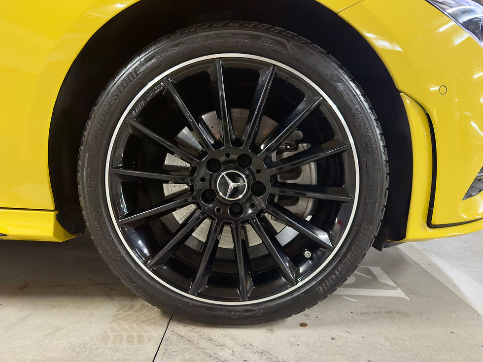 Miniatura: Mercedes-Benz CLA 250 e Shooting Brake