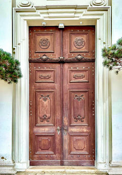 The Wooden door of St. Charles's Church in Vienna.jpg