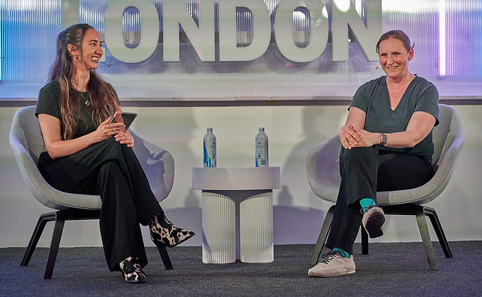 Amelia_Isaacs_and_Catriona_Chambers_sit_on_stage_at_the_SXSW_Festival_04.jpg