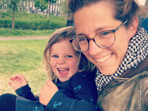 Mindfulness op een peuterbed