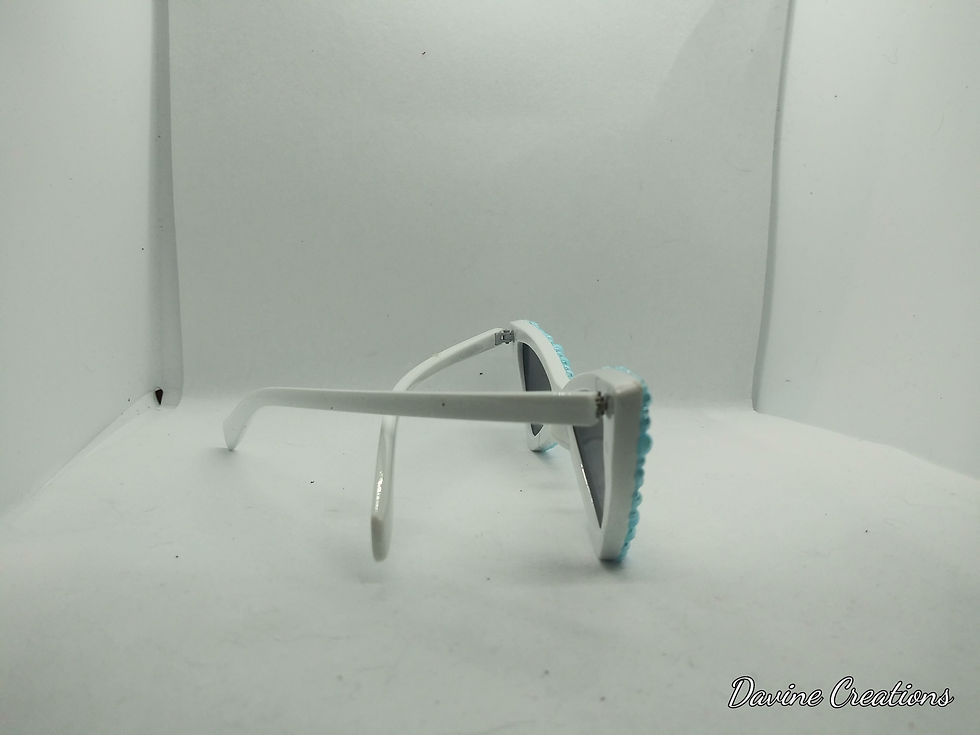 Thumbnail: Sky Tie