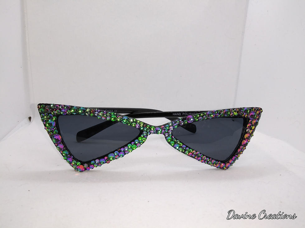 Thumbnail: Chameleon Tie