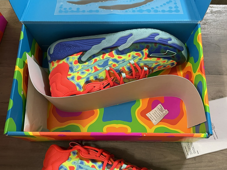 Gutter Delivery: GutterMelo Kicks Make Their Way To Gang Around The World!