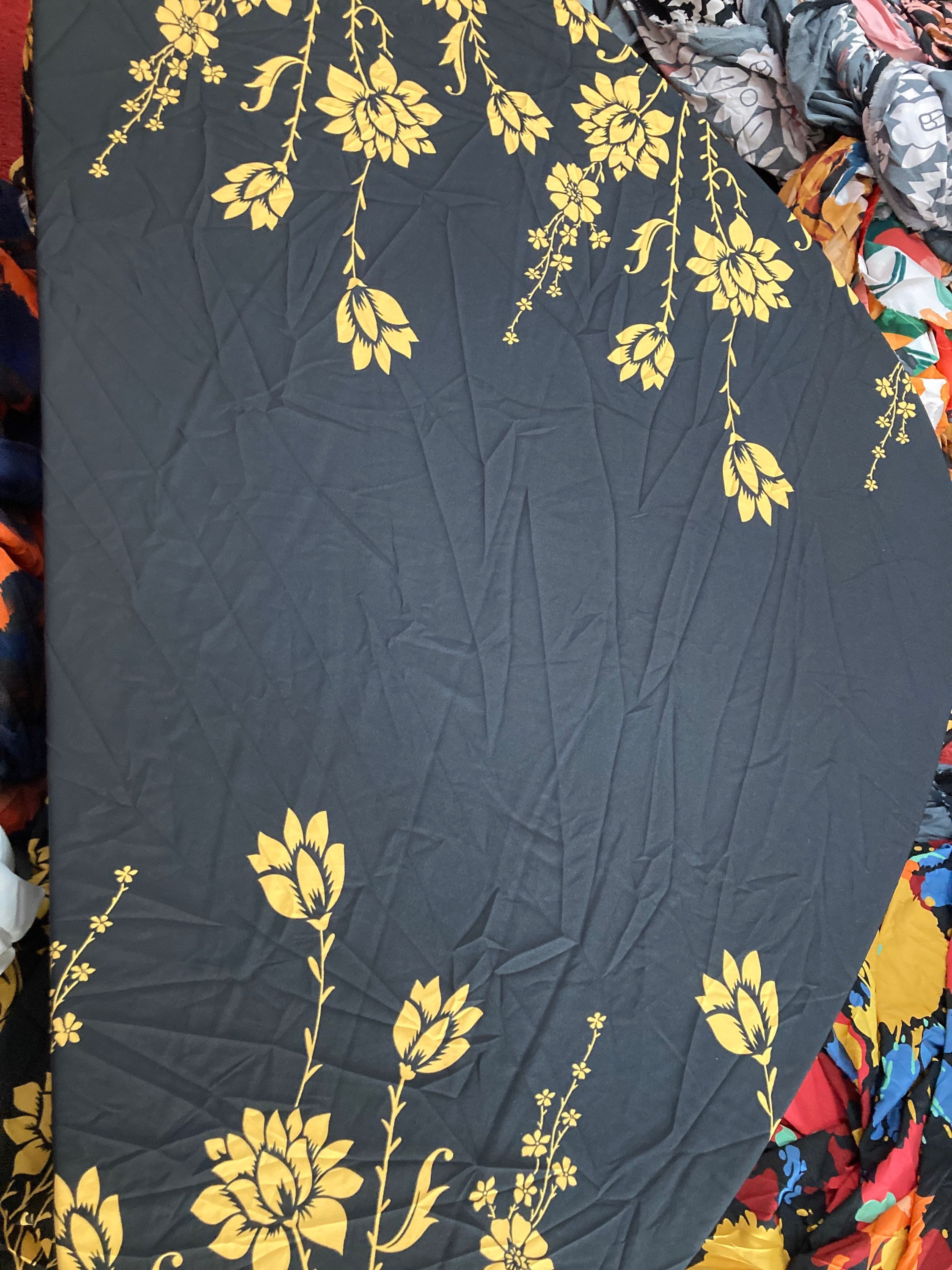 Black yellow flowers vintage 