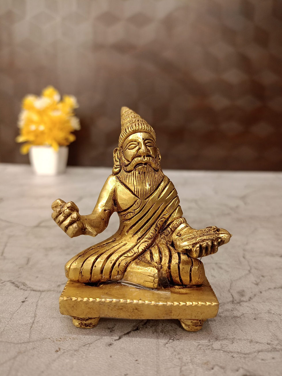 The Famous Poet Thiruvalluvar Brass Statue 3″
