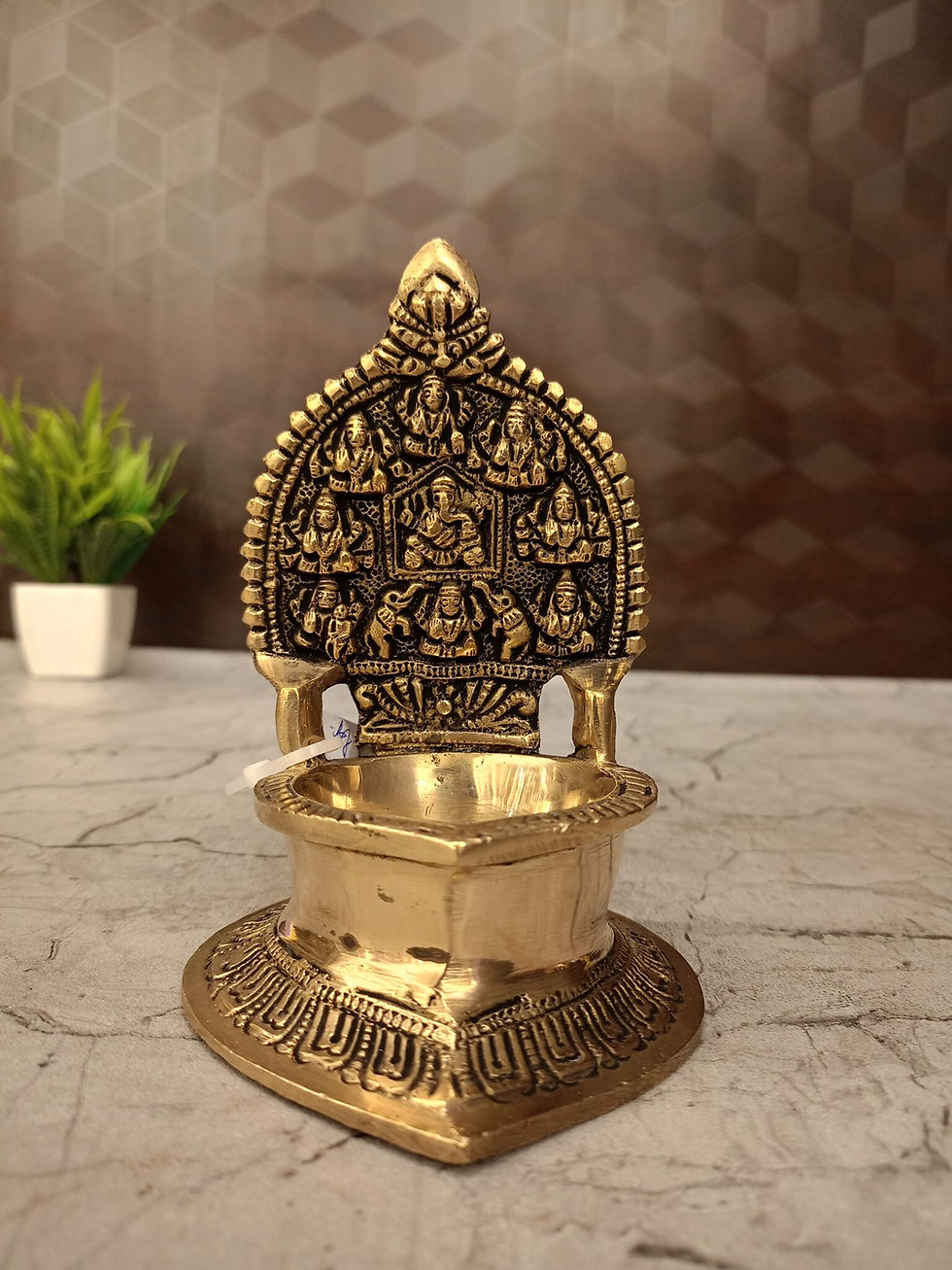 Brass Gajalakshmi Diya Big- 7″