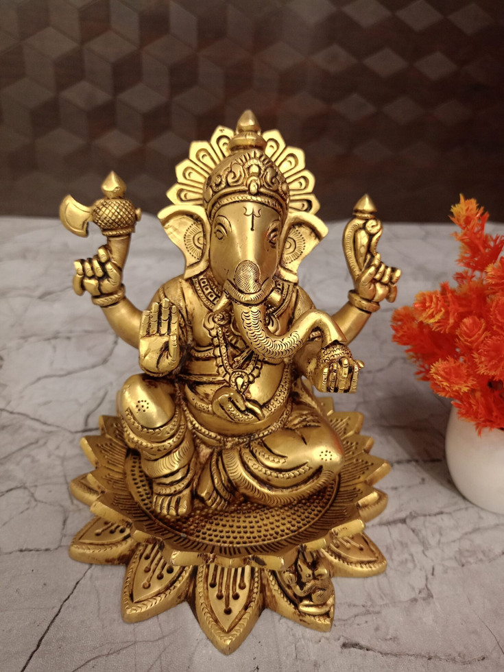 Brass Ganesha Sitting On Lotus Base Idol 7″
