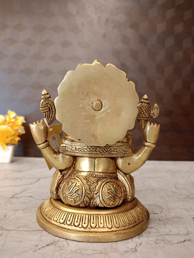 Brass Gnaesha Sitting On Round Base idol 7″