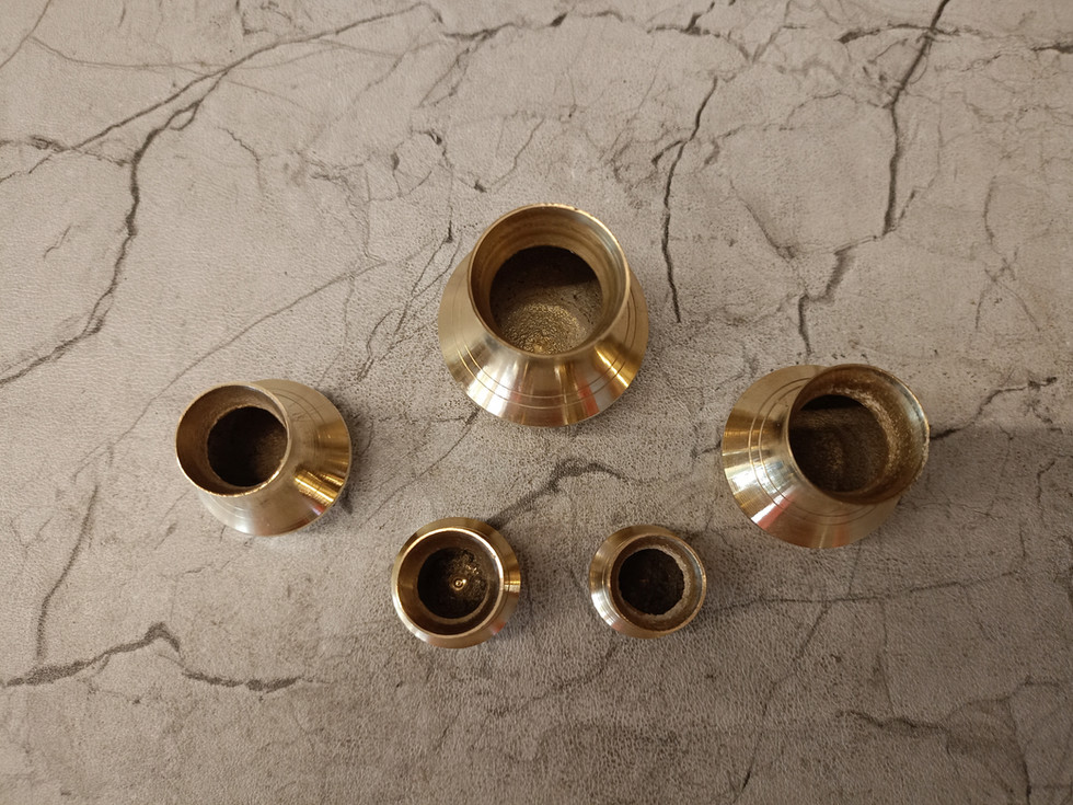 Brass Kuberar Pot 6"