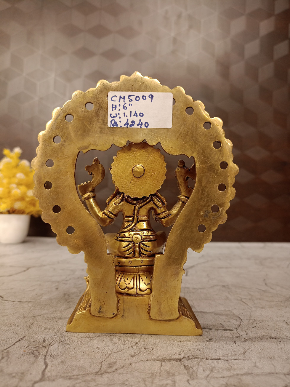 Brass Super Fine ganesha With Design Arch Idol 6"