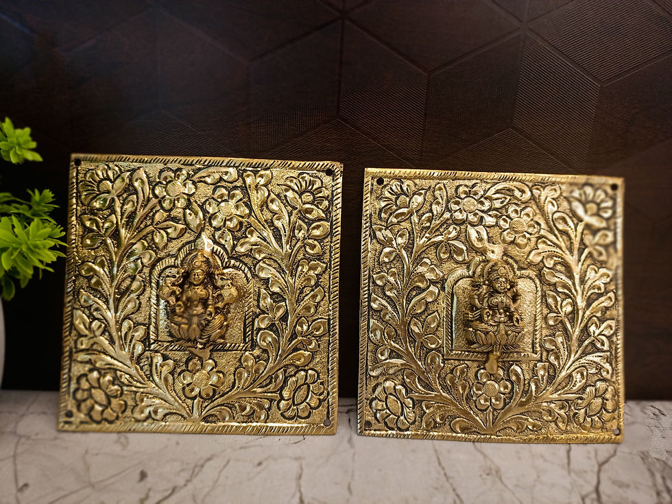 Brass Fine Art Ashtalakshmi Wall Plate 4''