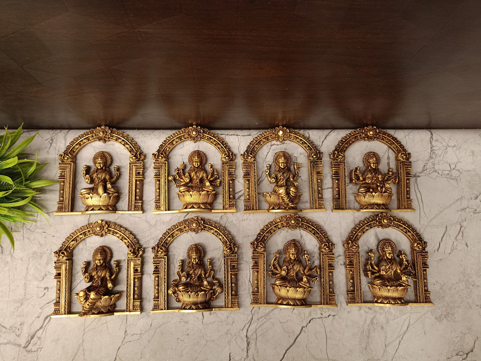 Brass super fine Ashtalakshmi Wall Mount With Arch 4"
