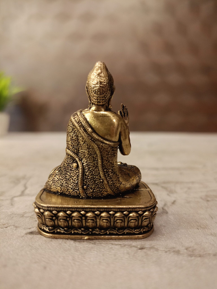 Brass Fine art Buddha