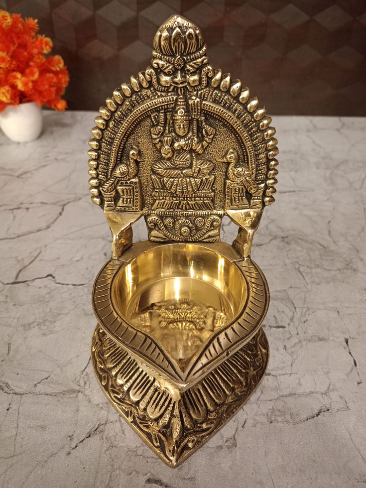 Brass Kamatchi Amman Diya